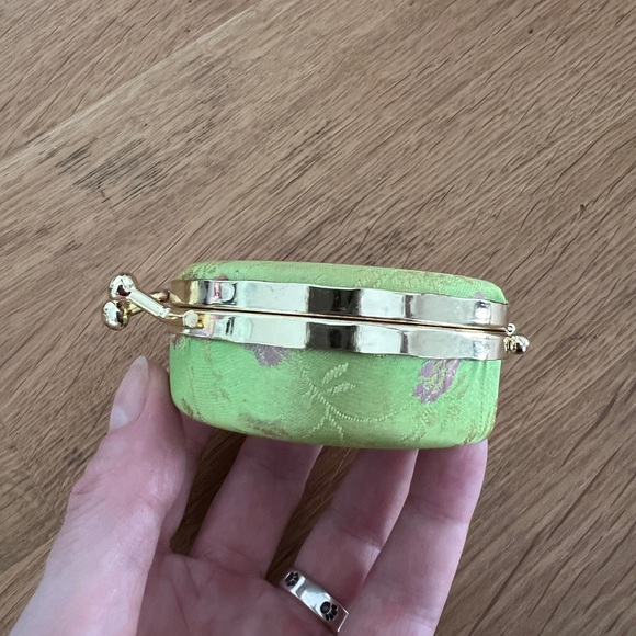 2 jewelry cases - hard shell cases perfect for travel and storage. NWOT. - Picture 9 of 11